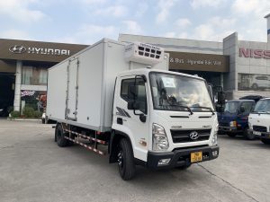 xe tải hyundai 7 tấn đông lạnh EX8L