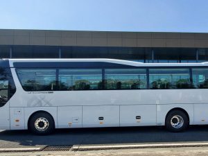 Hyundai 47 chỗ Universe Prestige